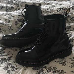 Patents leather black dr. Martens